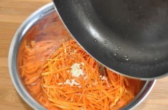 Салат "Смачна морква" інгредієнти 4