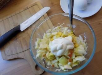 Легкий салат з білокачанної капусти інгредієнти 4