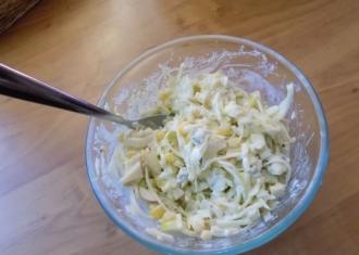 Легкий салат з білокачанної капусти інгредієнти 7