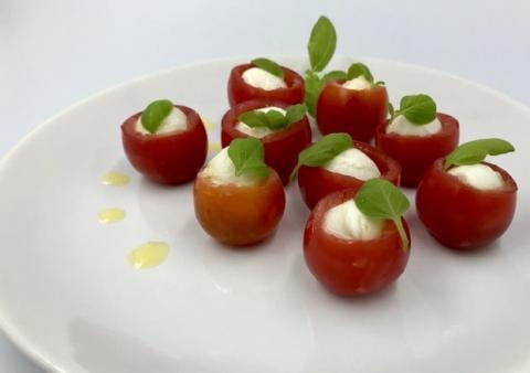 Італійський салат Капрезе інгредієнти