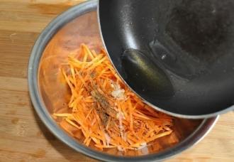Рецепт з моркви по-корейськи з куркою інгредієнти 5