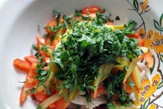 Овочевий салат з квасолею і м'ясом інгредієнти 6