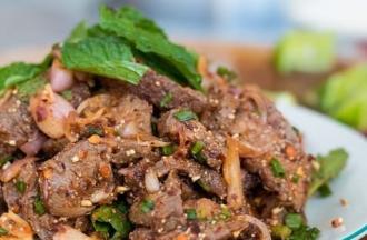 Тайський теплий салат з яловичиною інгредієнти 1