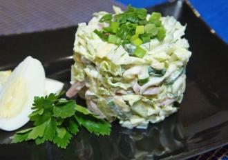 Легкий салат з шинкою і огірком інгредієнти 1