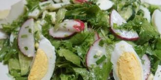 Весняний зелений салат інгредієнти 10