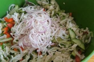 Овочевий салат зі смаженою куркою інгредієнти 11