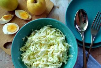 Рецепт з капусти, яблука і яйця інгредієнти 1