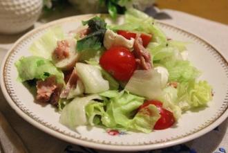 Легкий салат з тунцем і моцарелою інгредієнти 1