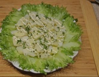 Листковий салат з шинки з маслинами інгредієнти 2