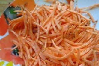Пряний морквяний салат інгредієнти 2