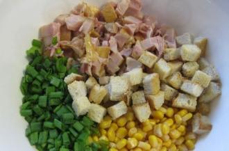 Рецепт з курки, кукурудзи і сухариків інгредієнти 2