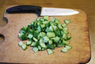 Огірковий салат з фетою інгредієнти 2