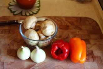 Рецепт з грибами і крабовими паличками інгредієнти 2