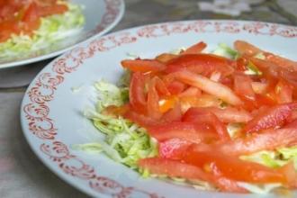 Рецепт салату з пекінки і шампіньйонів інгредієнти 3