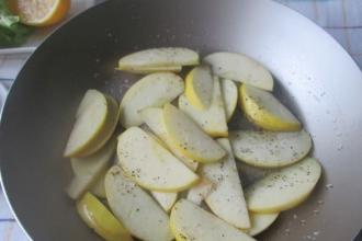 Рецепт зі шпинатом і обсмаженими яблуками інгредієнти 3