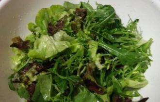 Сирний салат з малиновою заправкою інгредієнти 4
