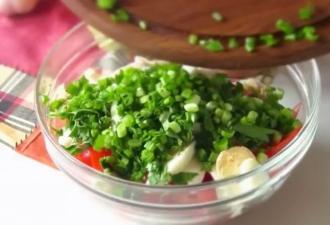 Салат зі смаженими кабачками інгредієнти 4