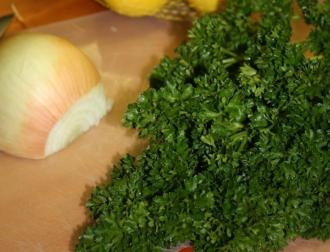 Рецепт легкого салату з квасолі інгредієнти 4