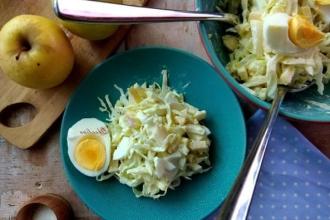 Рецепт з капусти, яблука і яйця інгредієнти 4