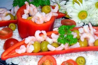 Закусочний салат з креветками і оливками інгредієнти 4