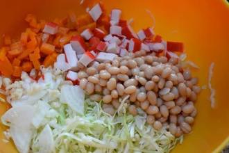 Рецепт овочевий з крабовими паличками інгредієнти 4