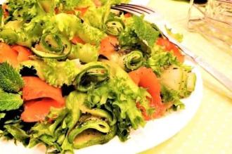 Огірковий салат з фореллю і м'ятою інгредієнти 5