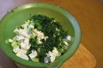 Огірковий салат з фетою інгредієнти 5