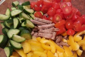 Салат м'ясний "Літній" інгредієнти 5