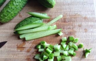 Крабовий салат звичайний інгредієнти 6
