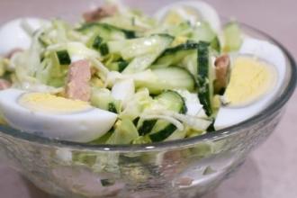 Легкий салат з печінкою тріски інгредієнти 7