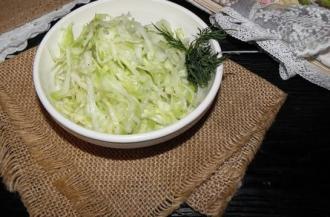 Капустяний салат смачний і ніжний інгредієнти 7