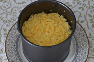 Рецепт з яловичиною, сиром і ананасом інгредієнти 8