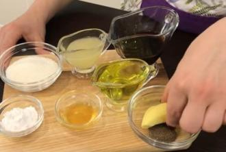 Рецепт з баклажанами і соусом інгредієнти 3