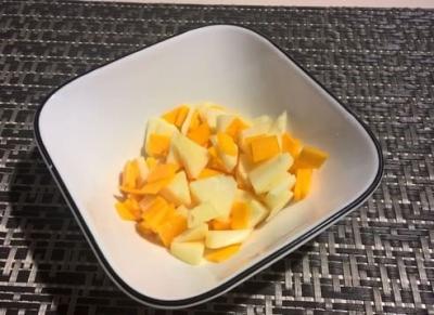 Салат із сирого гарбуза з яблуком інгредієнти 1
