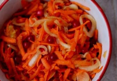 Морквяний салат з апельсином і цибулею інгредієнти 1